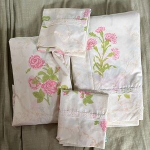 Vintage Floral Contry Cottage Wamsutta Supercale Plus sheet set twin